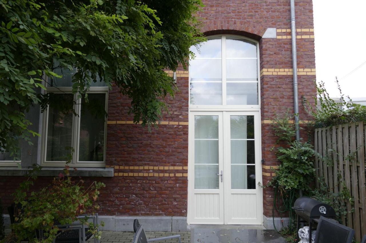 Appartamento De Oude School Visé Esterno foto